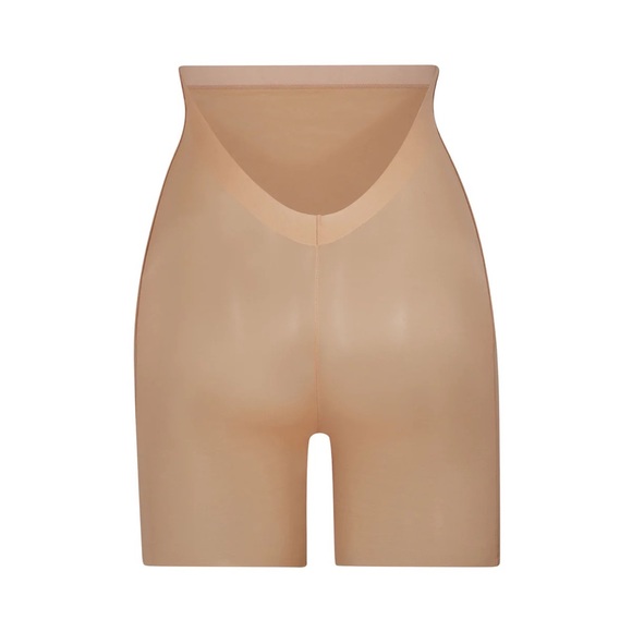 SKIMS Intimates & Sleepwear Skims Barely There Low Back Short Size